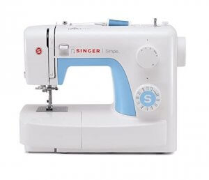 machine à coudre simple 3221 de la marque Singer
