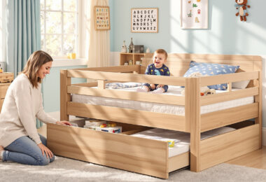 découvrez notre lit évolutif pour enfant, conçu pour accompagner la croissance de 3 à 12 ans. un investissement durable alliant confort, sécurité et design adaptable.